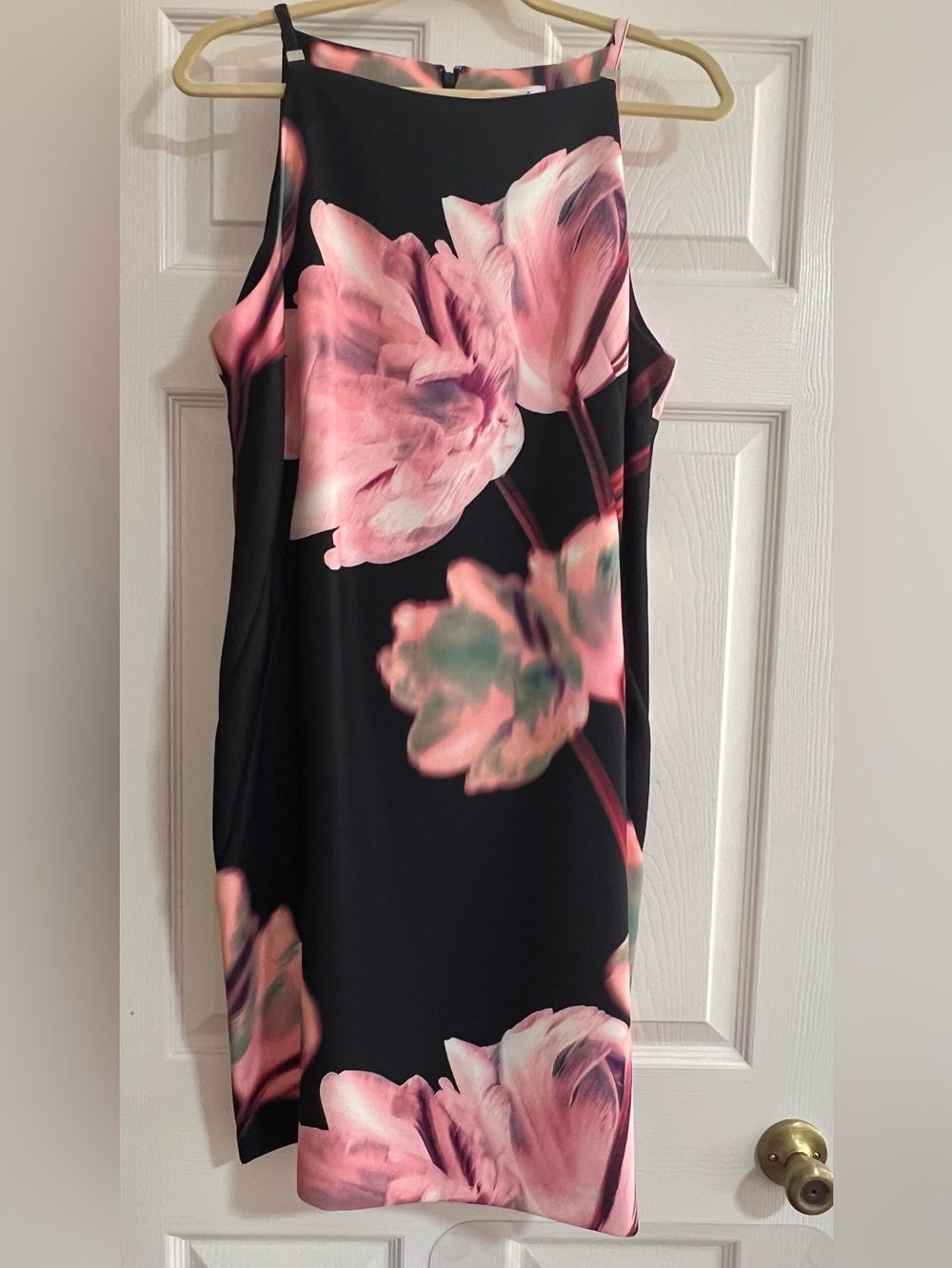 DKNY Sleeveless Square Neck Sheath Dress Black/Pink Floral Print